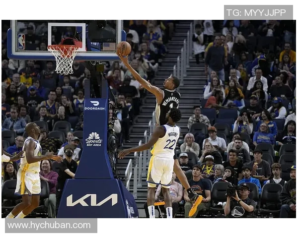 文班亚马法国队首秀狂砍27分横扫意大利吸引NBA球探关注